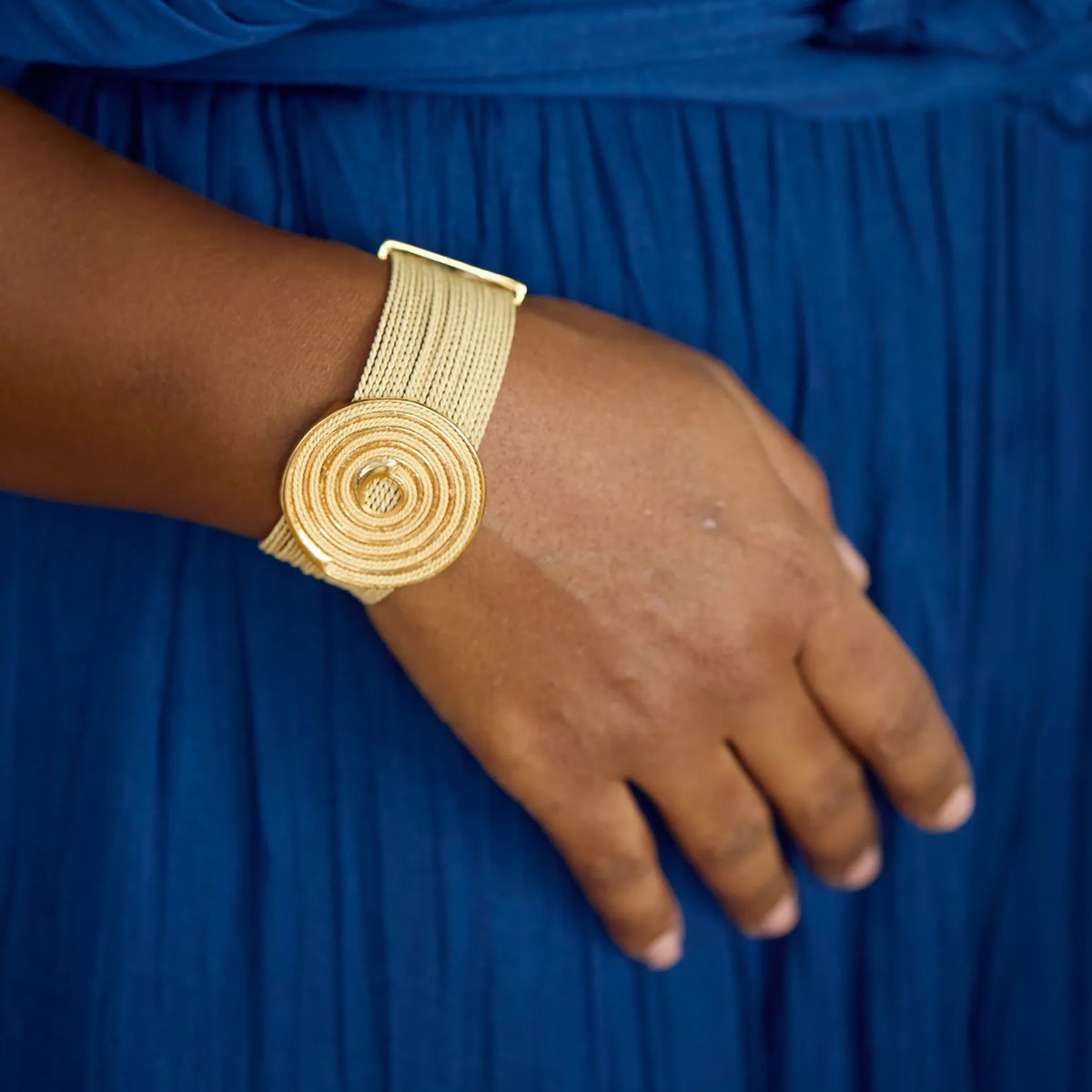 NART spiral buriti bracelet lifestyle look, buy at DOORS NYC