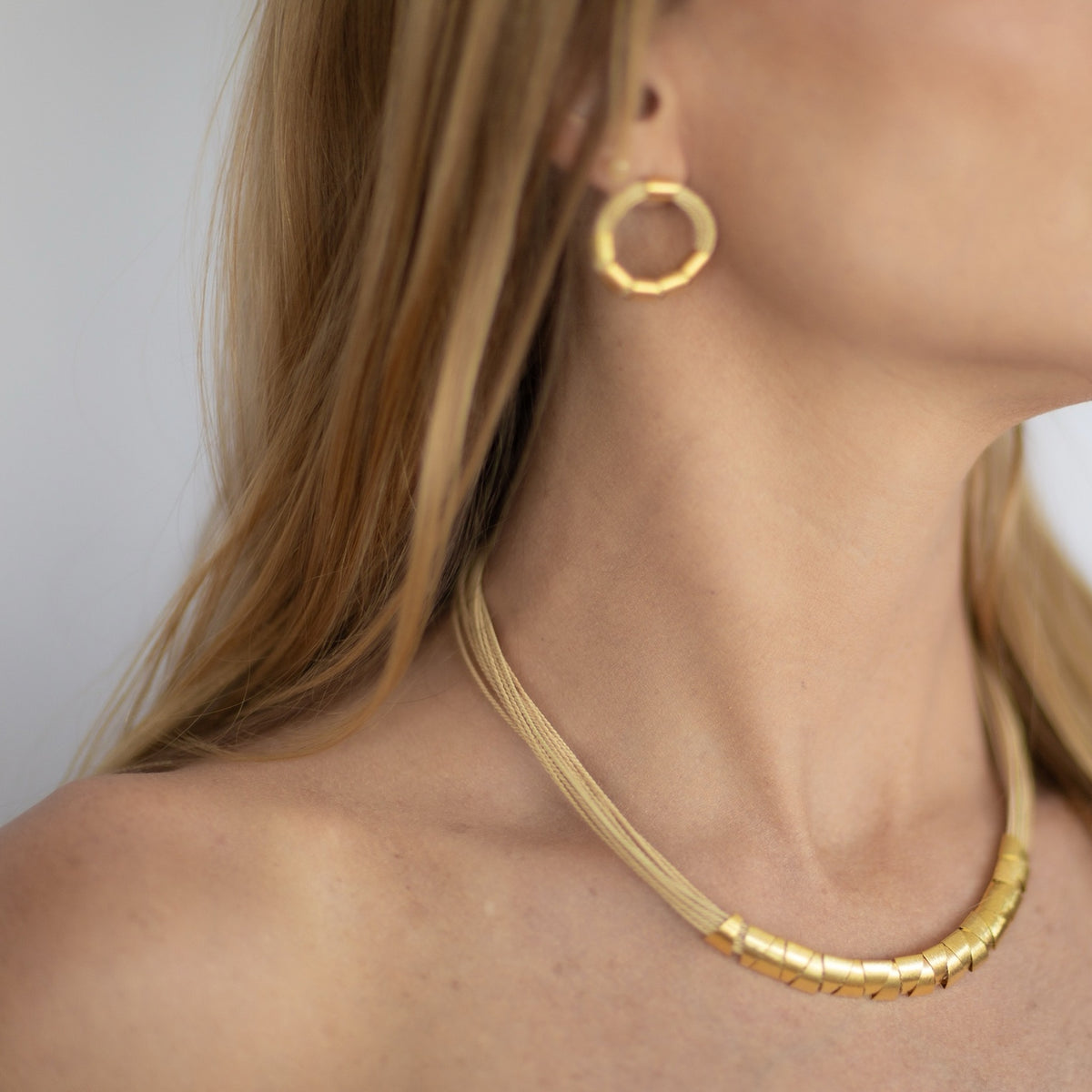 NART stones buriti fiber necklace worn by model, women's artisan necklace, buy at DOORS NYC