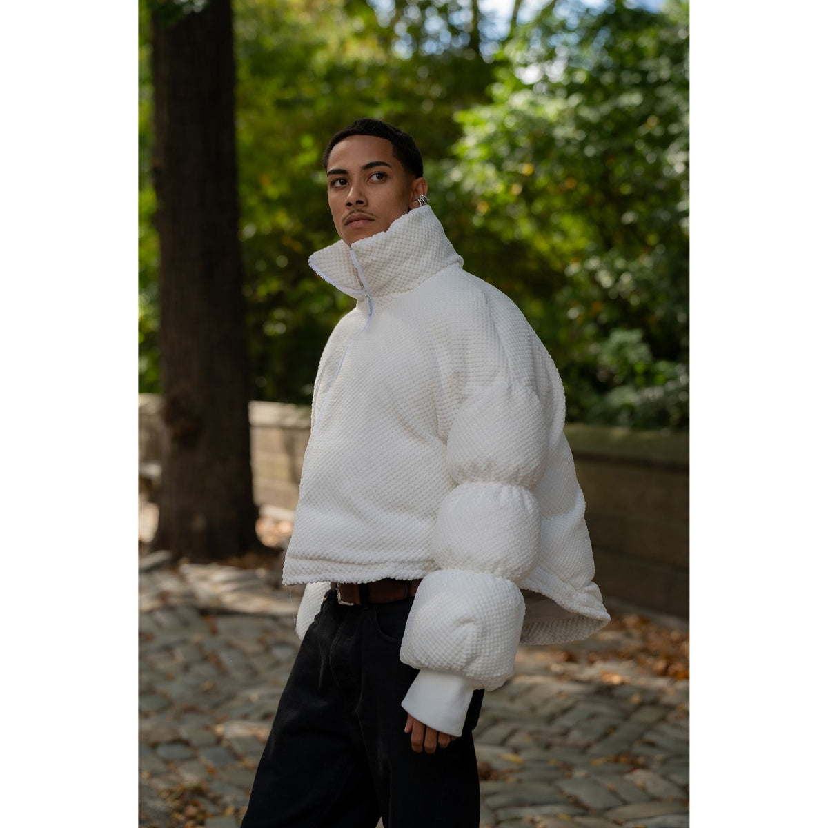 White Sculptural Puffer Jacket ANCHOR in Textured Tech Fabric
