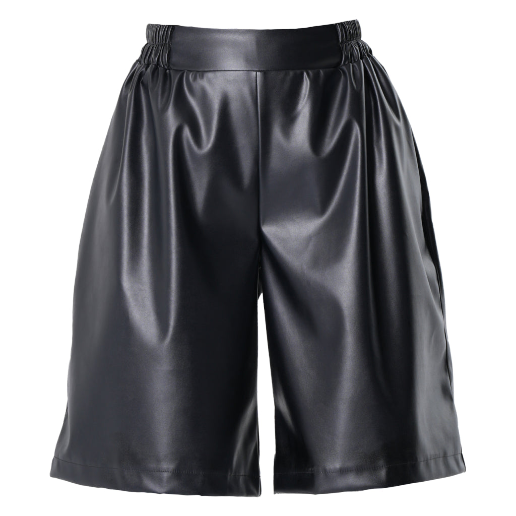 Vegan Leather Bermuda Shorts In Black