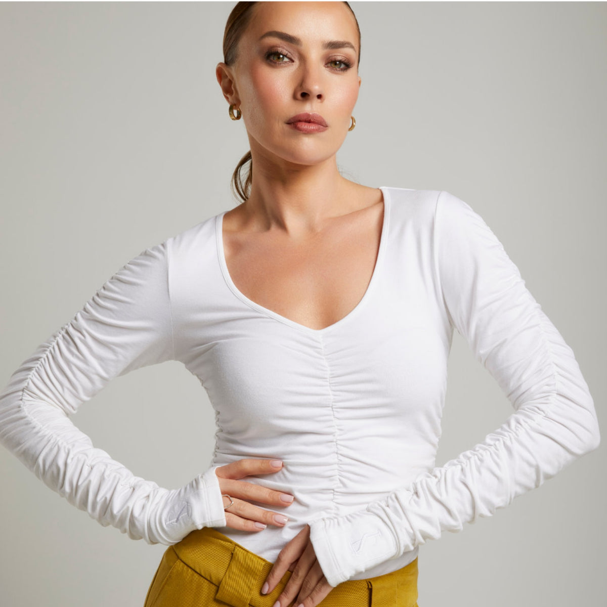 Viva Scoop Ruched Top – Vanilla