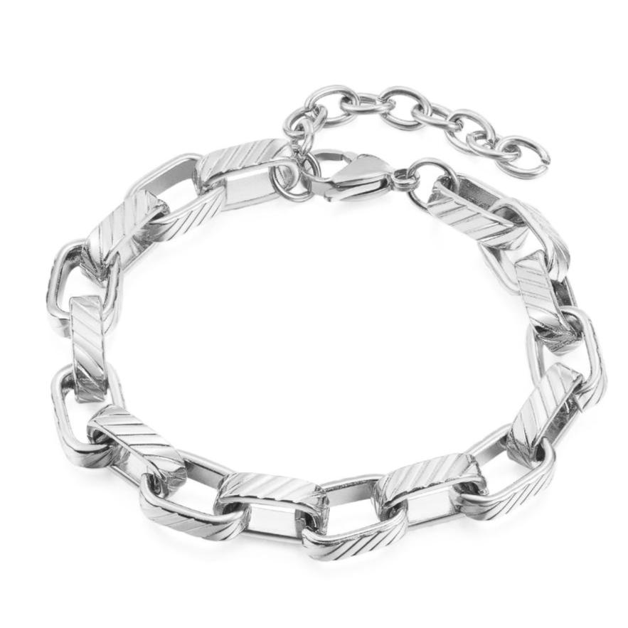 CELOVIS -  Wada Bold Square Link Chain Bracelet | Silver, buy at DOORS NYC