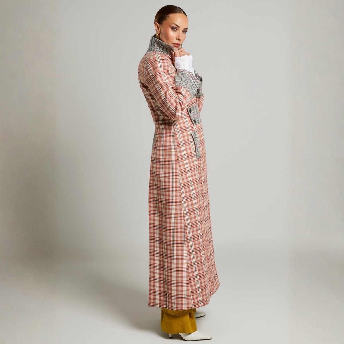 LIZ SKORSIS - Walker Tailored Coat – Blush, PR Sample at DOORS NYC PR showroom