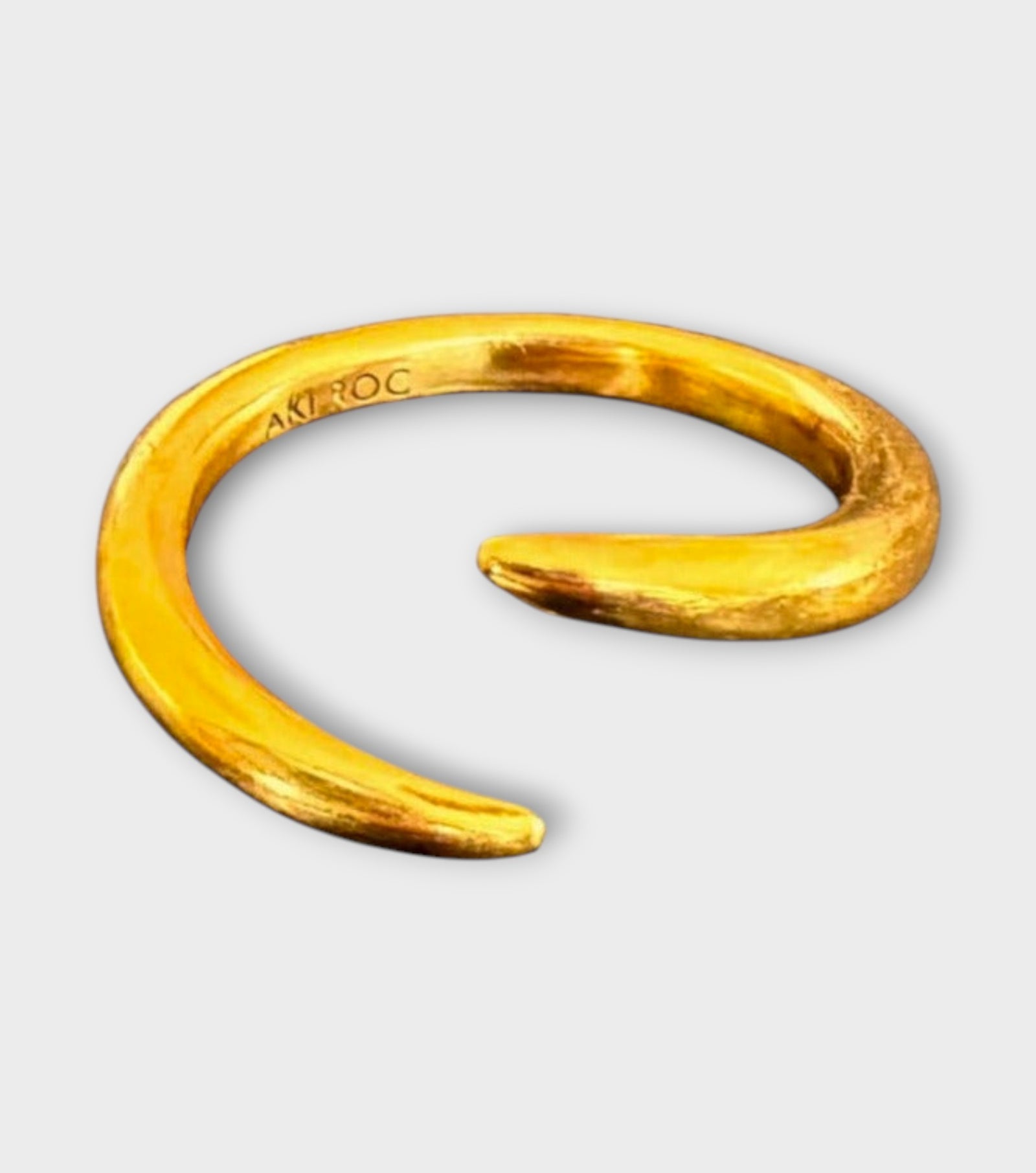 The Boyfriend Hug Ring | Brass Gold