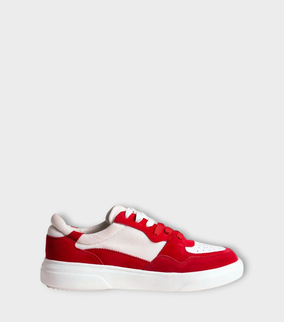 Court 2.0  | Crimson