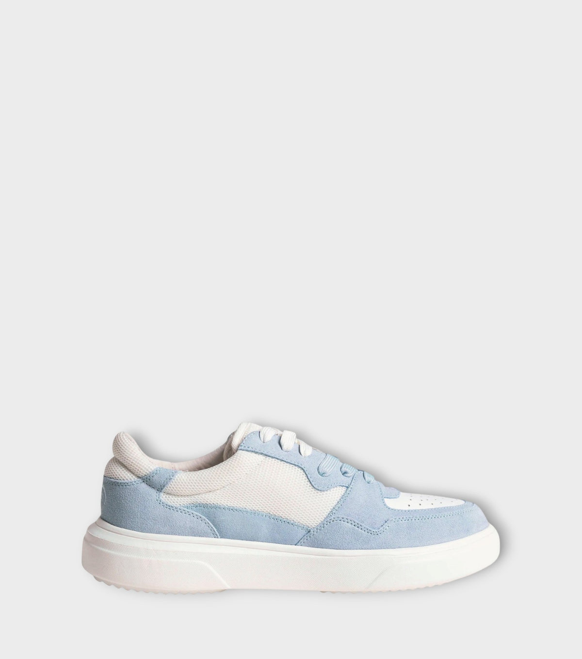 Court 2.0  | Light Blue
