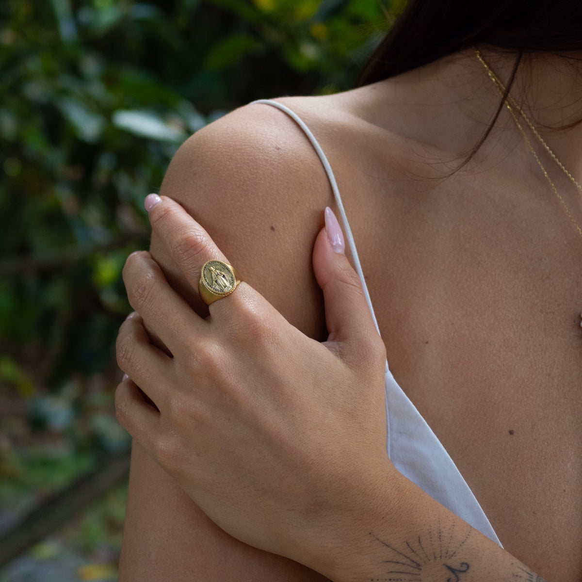 Divine Protection Virgin Mary Gold Vermeil Ring