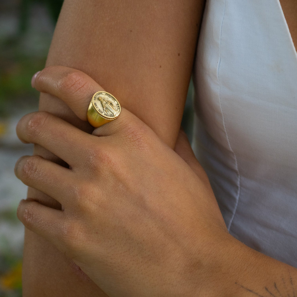Divine Protection Virgin Mary Gold Vermeil Ring