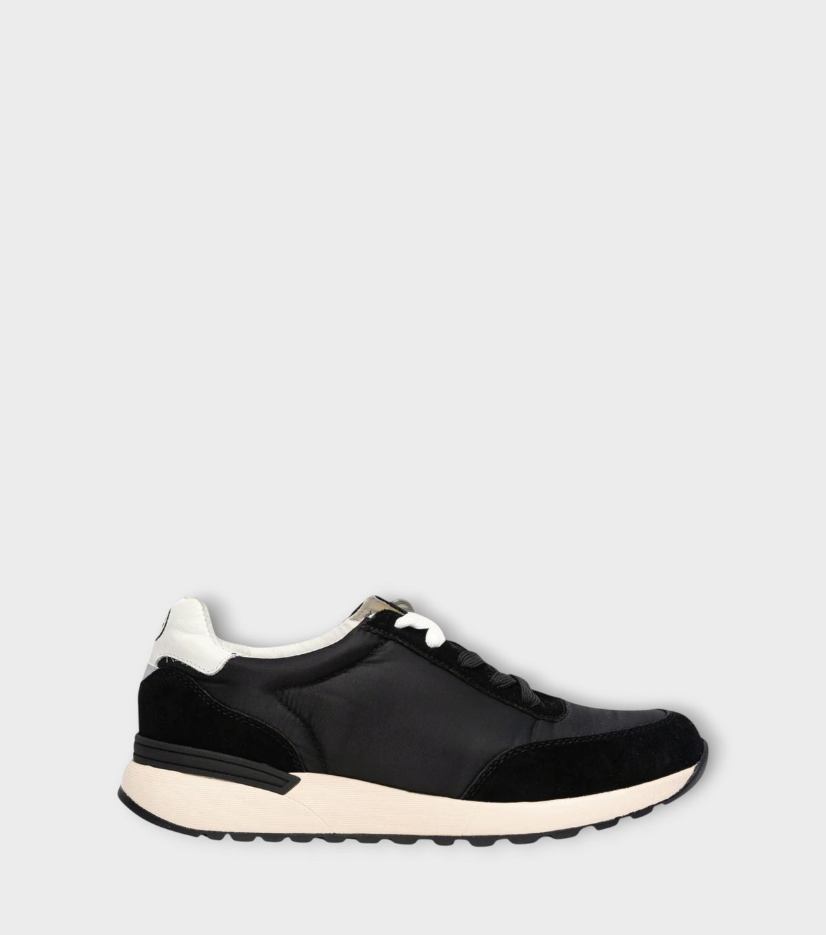 Modern Sneakers | Black