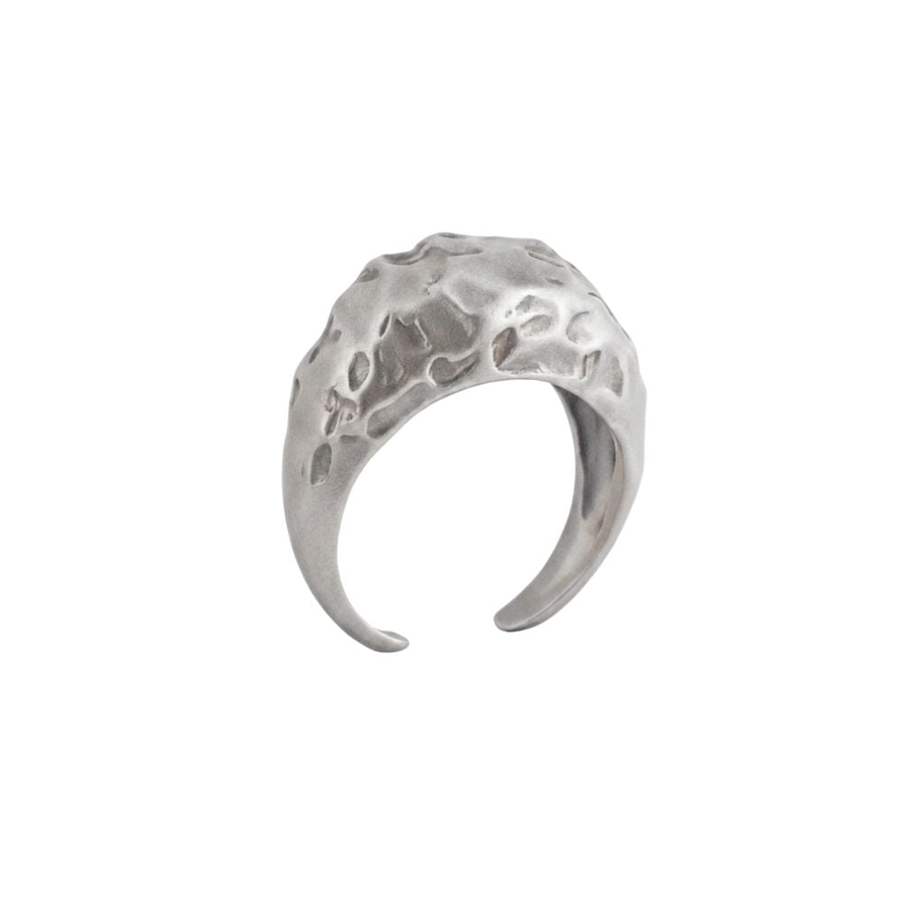 LINYA JEWELLERY - Amorphous Matte Silver Oval Ring, buy at DOORS NYC