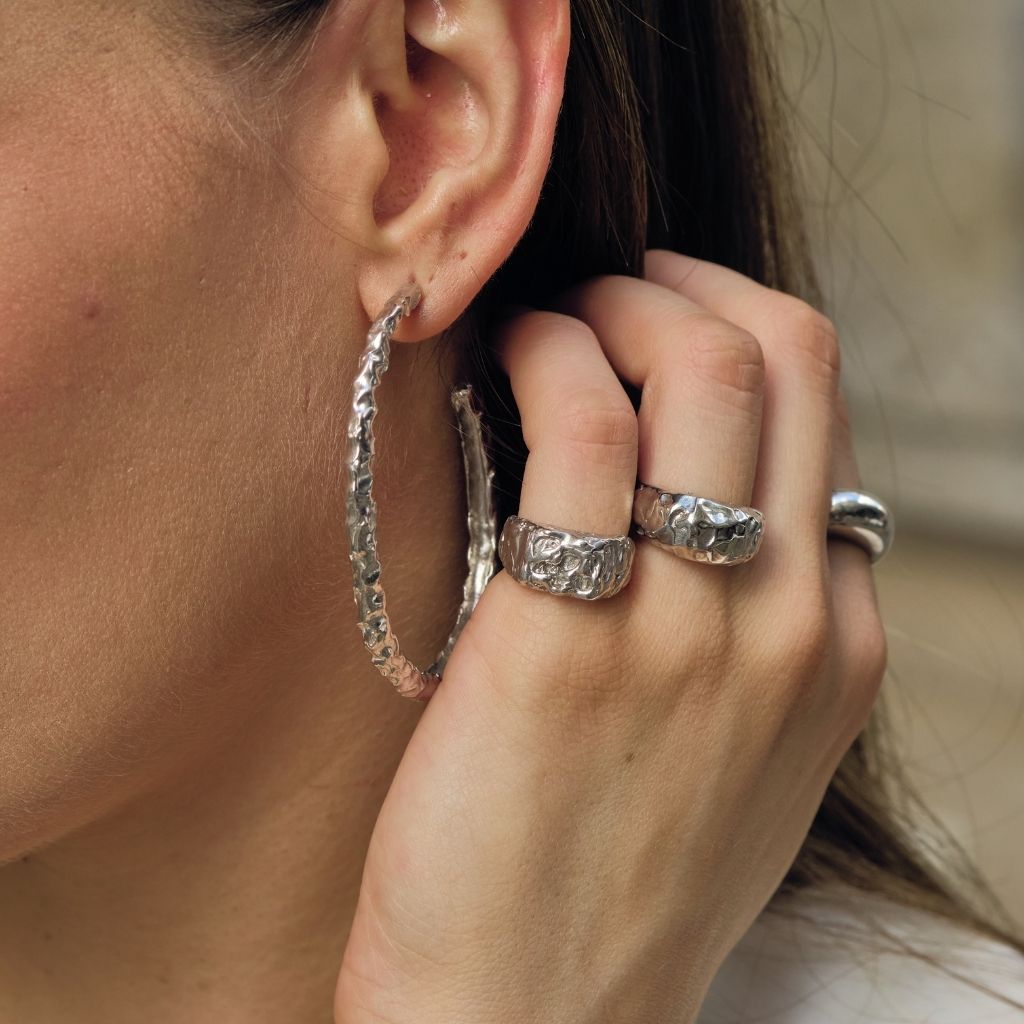 LINYA JEWELLERY - Amorphous Shiny Silver Oval Signet Ring, buy at DOORS NYC