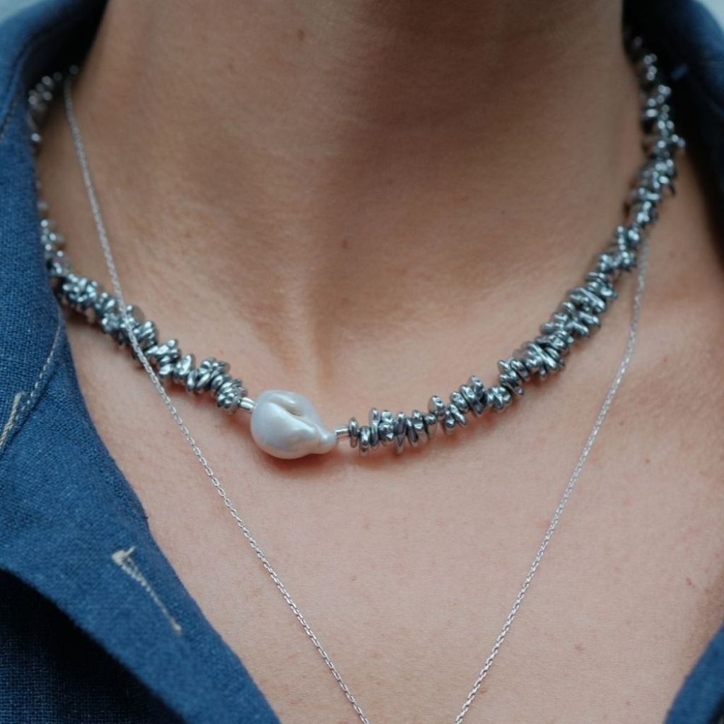 LINYA JEWELLERY - Halia Gray Hematite Necklace with Baroque Pearl, buy at DOORS NYC