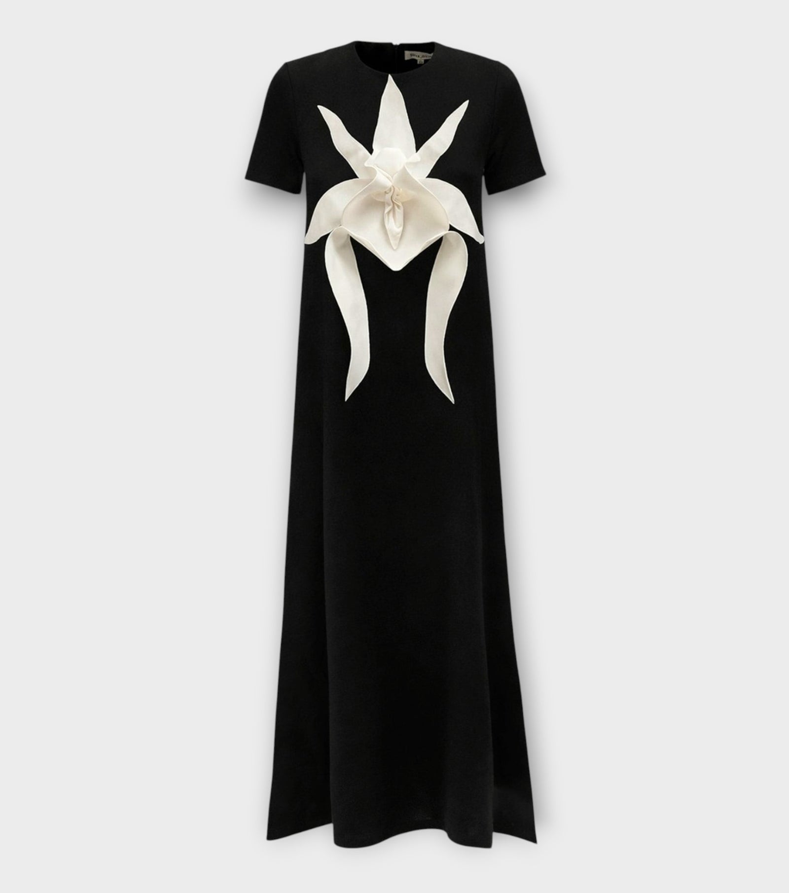 Ankle-Length Knit Dress With Flower Detail - Black