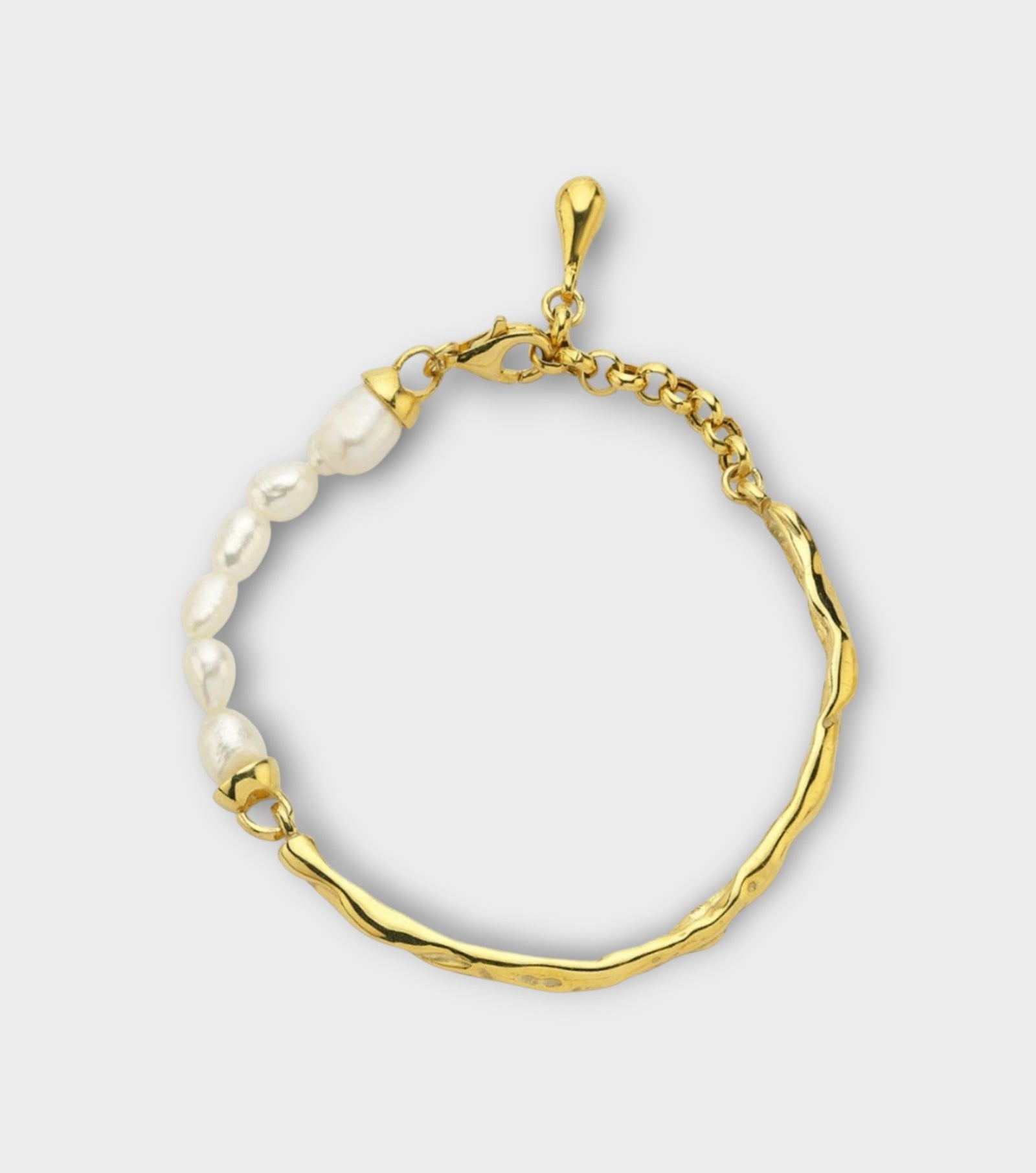Pearl Cuff Bracelet | Gold