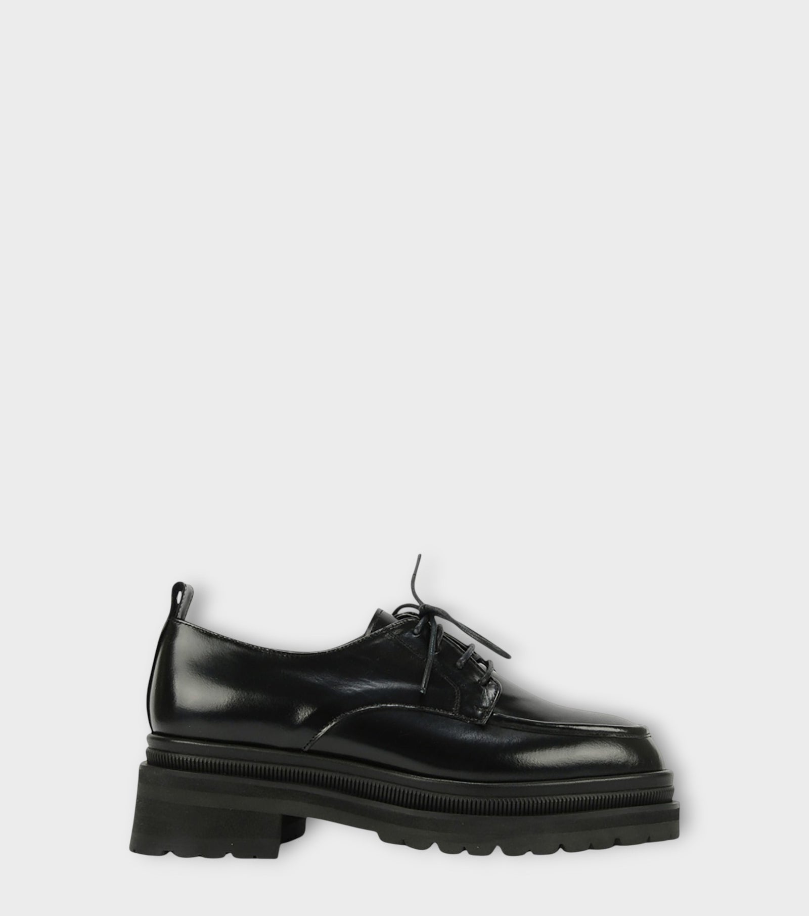 Black Chunky Leather 
Derby Shoes with Lug Sole