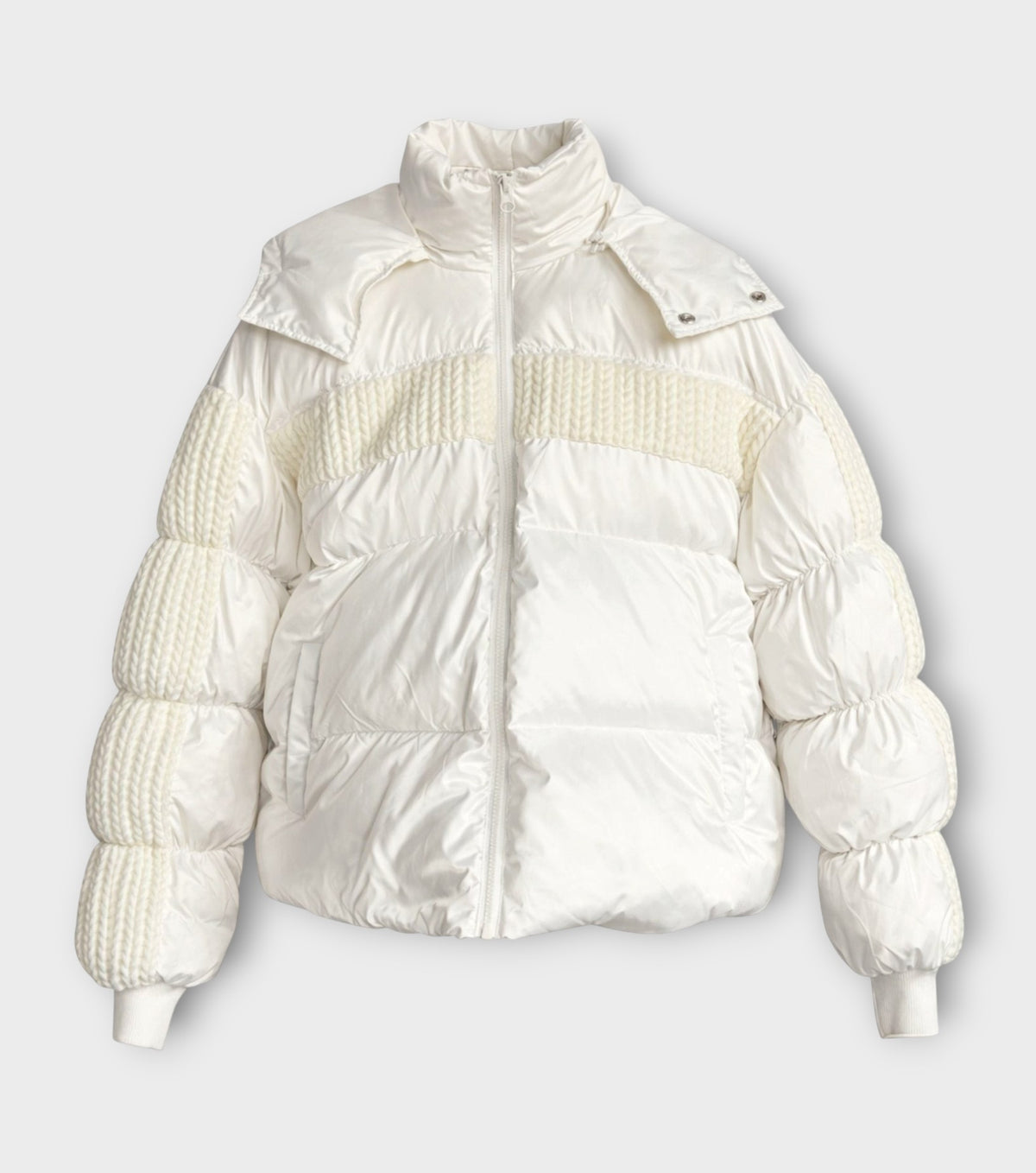 White LIGHTNING Puffer Jacket with Knit Quilting Panels