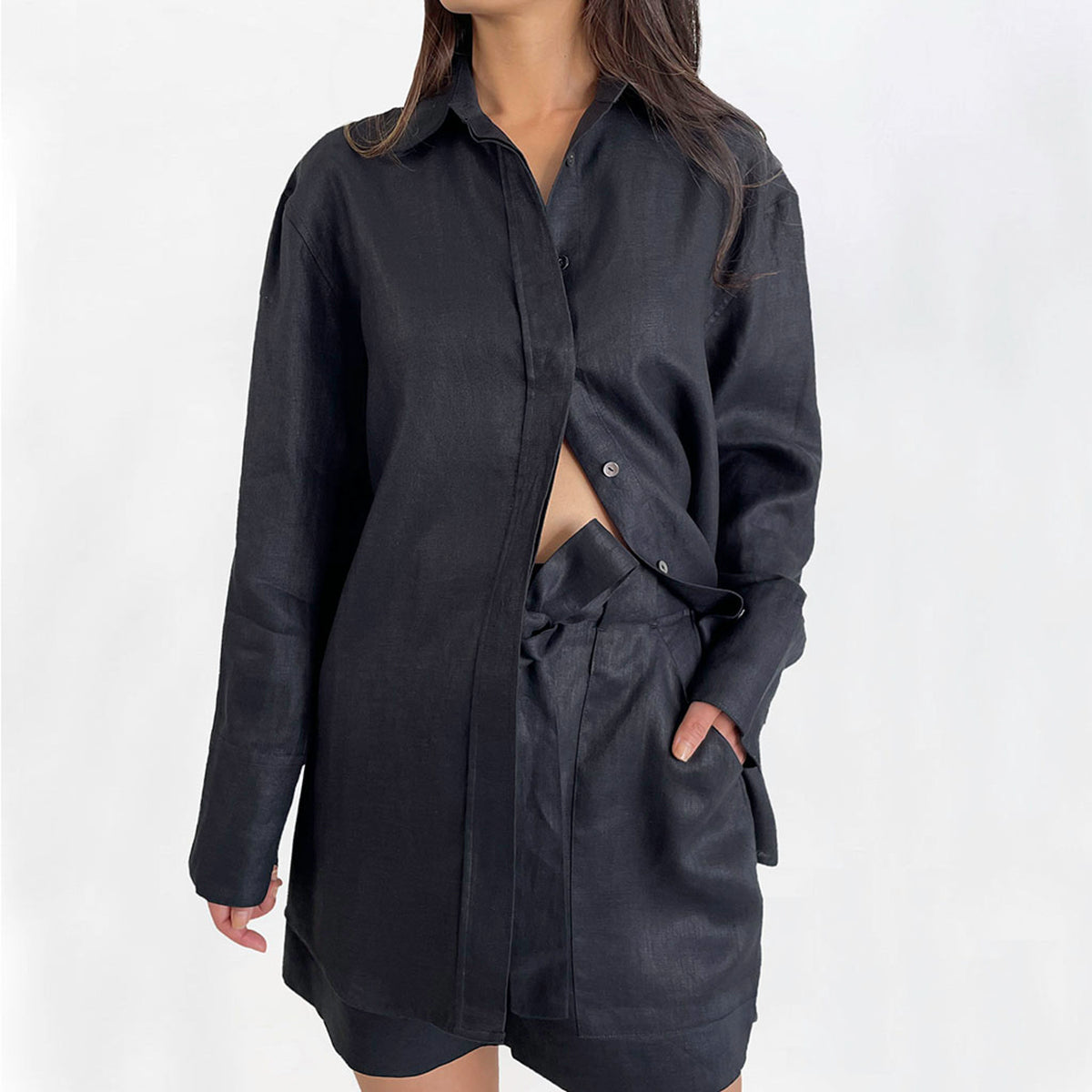 Mia Oversized Linen-Twill Shirt | Black
