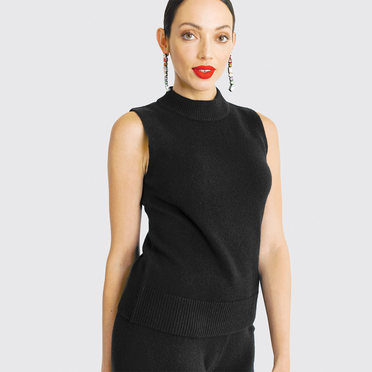 Cashmere Mockneck Sleeveless Top | Black